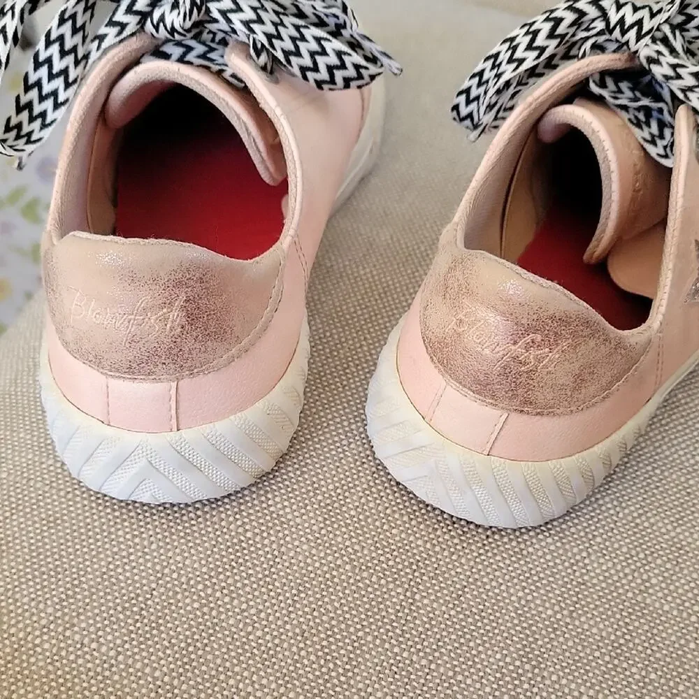 Blowfish Malibu Wander Blush Glitter Star Sneakers Girls Size 4, Girlhoodcore
